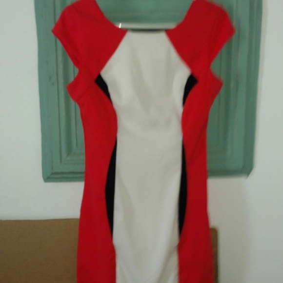 Bundle three items brand new - Picture 8 of 8